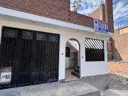 CASA EN VENTA LOS LAURELES – Refraccionada, Iluminada y...
