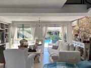 Casa en venta Los Pilares Pilar 6 ambientes Suiete...