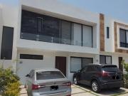 CASA EN VENTA LOS ROBLES ZAKIA AREAS COMUNES EXCLUSIVAS...