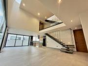 Casa en Venta Los Robles Zapopan | 4 Autos | Recámara PB...