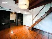 CASA EN VENTA, LOTE 433 M2, E/ CAMINOS CITY BELL