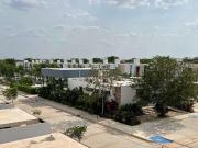 CASA EN VENTA M?RIDA, 2 HAB, ALBERCA, PRIVADA YA'AX...