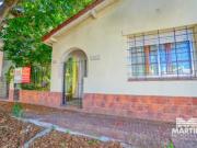 Casa en venta Martínez 3 ambientes con jardín y terraza
