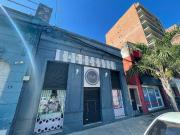 Casa en venta mas local comercial en Rosario Abasto