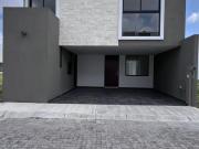 CASA EN VENTA MAYORAZGO