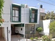 Casa en venta Mercaderes 2263, Jardines del Country,...