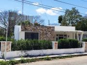 CASA EN VENTA MERIDA, ITZIMNA CASA ESQUINA FVC 1732
