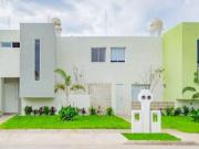 CASA EN VENTA MERIDA VILLAS DEL SUR EN FRACC. MODELO...
