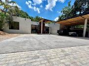 CASA EN VENTA MERIDA YUCATAN, CON VISTA AL CAMPO DE GOLF...