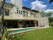 CASA EN VENTA MERIDA, YUCATAN COUNTRY CLUB, ENTREGA...