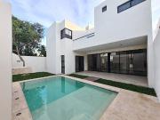 Casa en venta Mérida Yucatán, Privada Parque Natura Tzalam