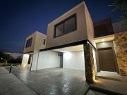 CASA EN VENTA MERIDA ZENTURA KOQUE 8 46