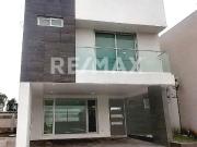 CASA EN VENTA METEPEC 3