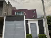 CASA EN VENTA METROPOLIS