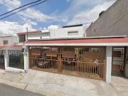 Casa en Venta, Mira Azul, en la colonia Cumbria en...