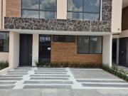 CASA EN VENTA MISION DE LA MONTAÑA JESUS DEL MONTE,...