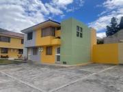 Casa en venta Mitad del Mundo Sector Kartódromo
