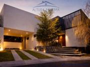 Casa en Venta Mitica Residencial Zona Real Zapopan