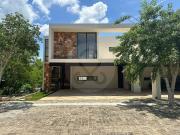 Casa en venta modelo Betha en Soluna Temozon Privada Tarvos