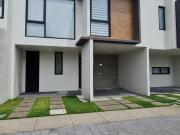 CASA EN VENTA MODELO LIPPI AUREA RESIDENCIAL ZONA...