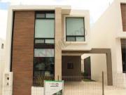 CASA EN VENTA MODELO LOFT DE 2 PISOS EN NUEVO...