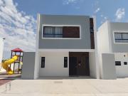 CASA EN VENTA MODELO OLIMPIA EN TORREON
