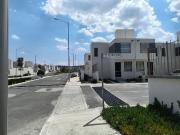 Casa en Venta modelo Oro, en Lomas de la Plata II,...