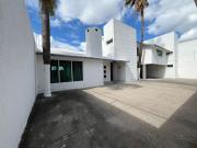 Casa en venta Moderna contemporánea, Fracc. Villa Sur