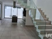 Casa en venta Moderna en Privado Lomalta Tres Marías con...