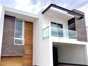 Casa en Venta muy amplia e iluminada