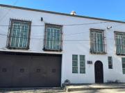 Casa en venta muy amplia y con excelente ubicación Casa en venta muy amplia y con excelente ubicación