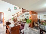 CASA EN VENTA MUY CERCA DE LA GLORIETA DE VAQUERITOS