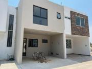 Casa en venta Nueva cerca de Cima Zapopan Coto Privado...