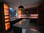 CASA EN VENTA NUEVA DENTRO DE COTO EN VALLE IMPERIAL...