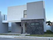 CASA EN VENTA NUEVA EN EL FRACC RIO DEL DORADO