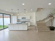 CASA EN VENTA NUEVA EN FRACC LA RIOJA