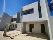 Casa en Venta nueva en fraccionamiento y con amenidades...