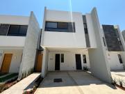 CASA EN VENTA NUEVA EN LOMAS DE ANGELOPOLIS PARQUE SANTORINI