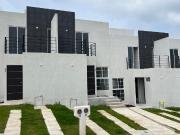 Casa en venta nueva en salida a Pázcuaro, en Morelia,...