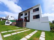 CASA EN VENTA, NUEVA, LOMAS DE COCOYOC, CON ALBERCA Y...