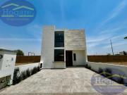 Casa en Venta Nueva Mayorazgo Coto Santo Domingo, BONO...