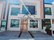 Casa en Venta Nuevo Refugio, Estudio, Sala de tv, Tapanco