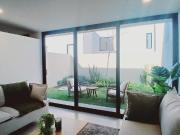 Casa en Venta Nuevo Refugio, Sala de tv, Amplio Jard?n