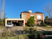 Casa en venta en San Agustin, Villanueva, Tigre, APTO...