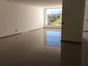 Casa en Venta o Renta, Bosque Esmeralda, Atizapán de...