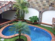 Casa en Venta o Renta clima fresco y con vista...