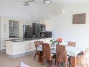 CASA EN VENTA O RENTA DENTRO DE FRACCIONAMIENTO CON...