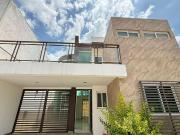 CASA EN VENTA O RENTA EN LOMAS PUNTA DEL ESTE LE?N...