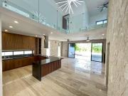 Casa en Venta o Renta en Residencial LAGOS DEL SOL de 4...