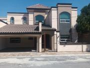 CASA EN VENTA O RENTA EN RESIDENCIAL SAN JOSE AL NORTE...